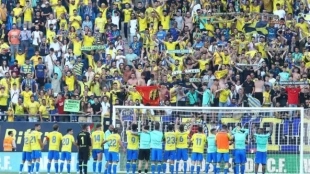El conjunto amarillo continúa en la pelea para no perder la categoría. Foto: Cádiz CF