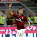 "Piatek ultima su salida de Milán. Getty Images"