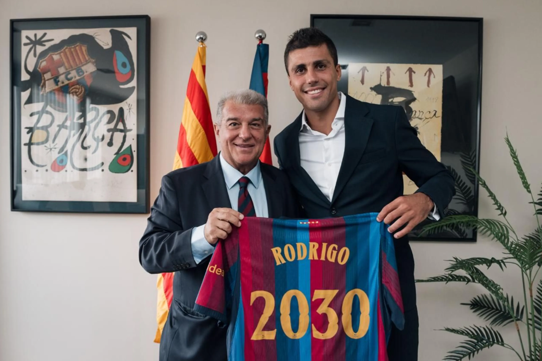 Última hora: se complica el debut de Rodri / FCB