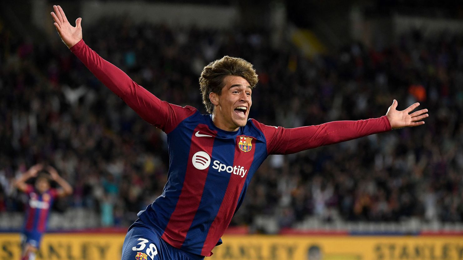 Marc Guiu debut with goal at Barcelona / Getty Images