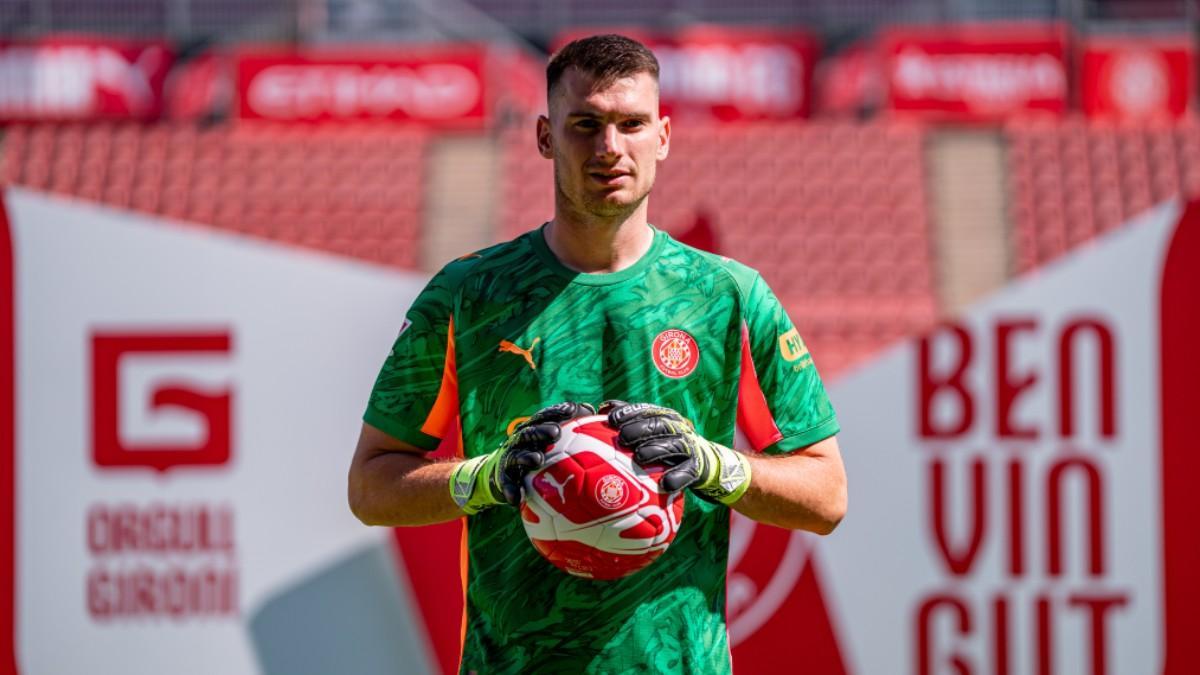 Livakovic's first experience in LaLiga didn't work out / Girona FC