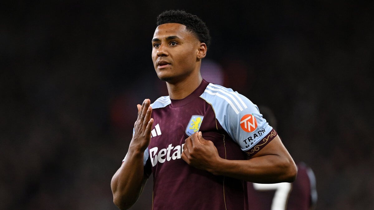 Ollie Watkins se marcha del Aston Villa / Getty Images