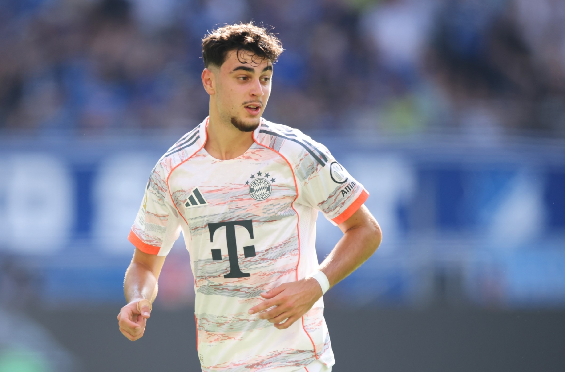 El Real Madrid se mete en la puja por Aleksandar Pavlovic