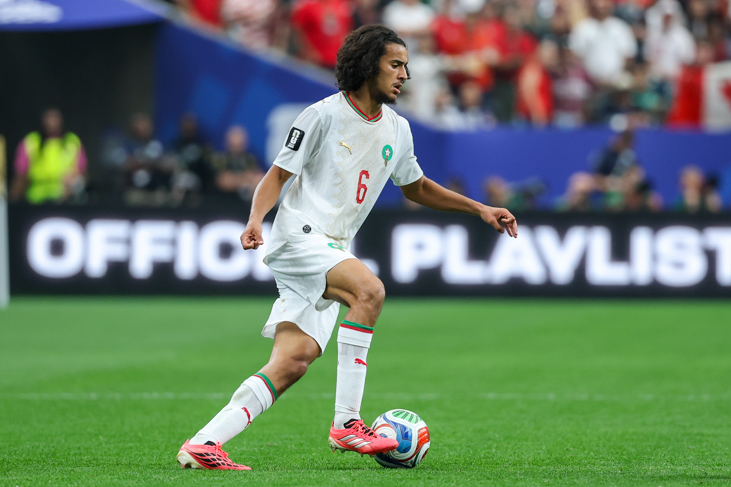 Batalla a dos bandas por el fichaje de Ayyoub Bouaddi, una de las revelaciones del Mundial 2026