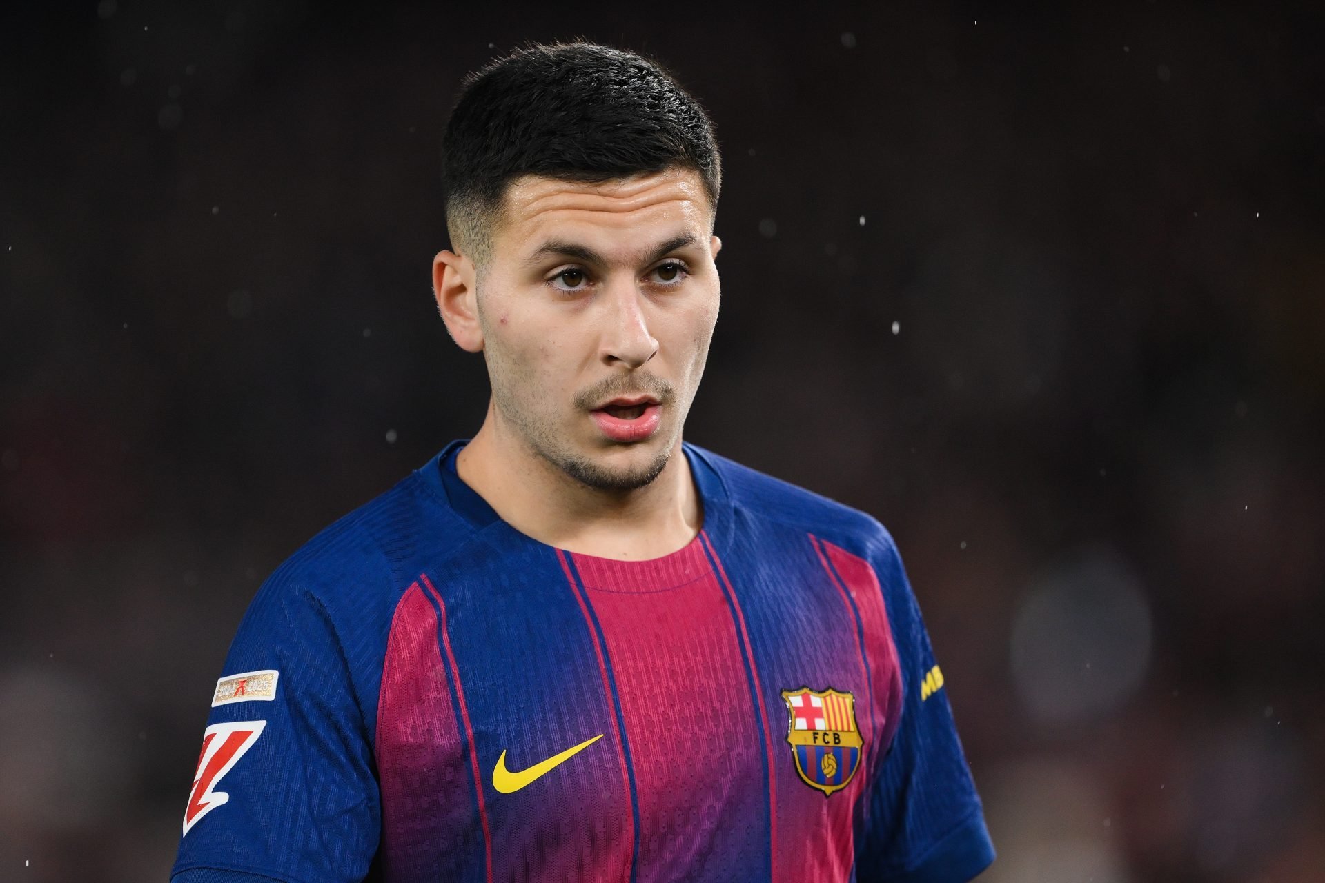 El Barcelona acelera para cerrar dos ventas