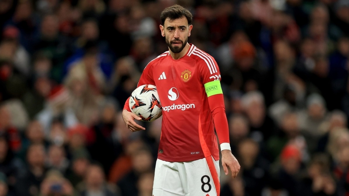 Bruno Fernandes considers leaving Manchester United