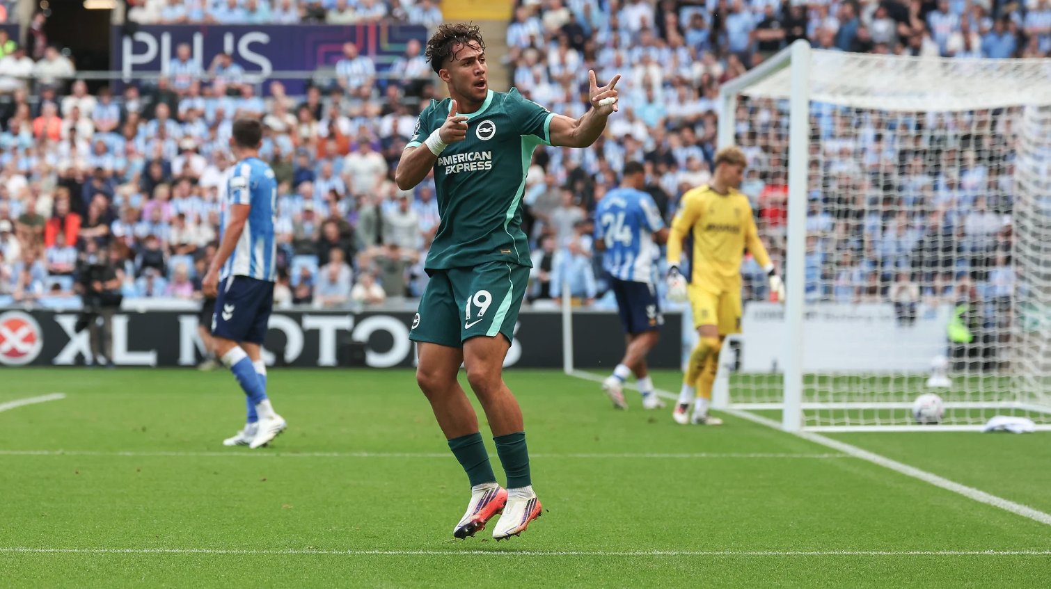 El Manchester United acecha a Charalampos Kostoulas