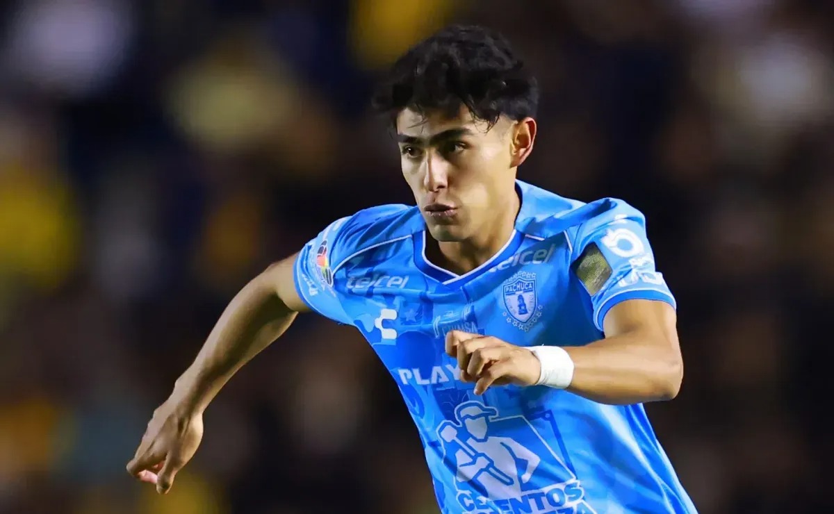 El Real Oviedo acelera para cerrar su primer fichaje invernal