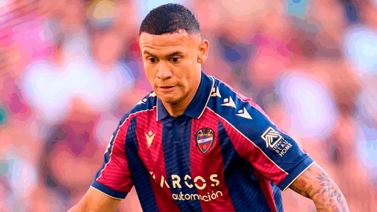 El Barcelona observa a Kervin Arriaga