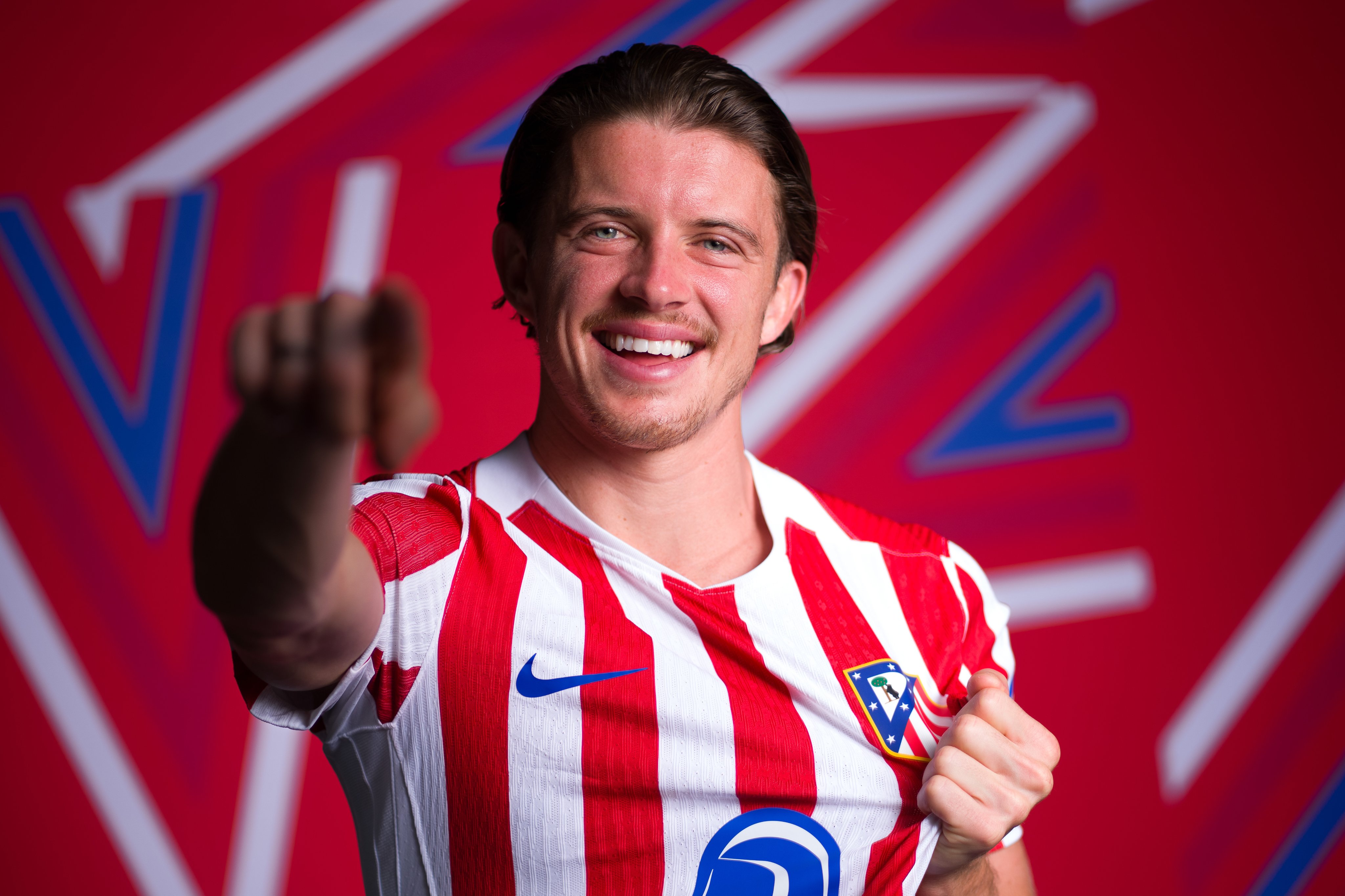 Gallagher stays at Atlético de Madrid