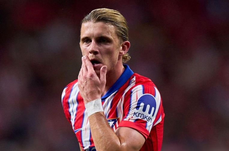 Manchester United attempted to sign Gallagher