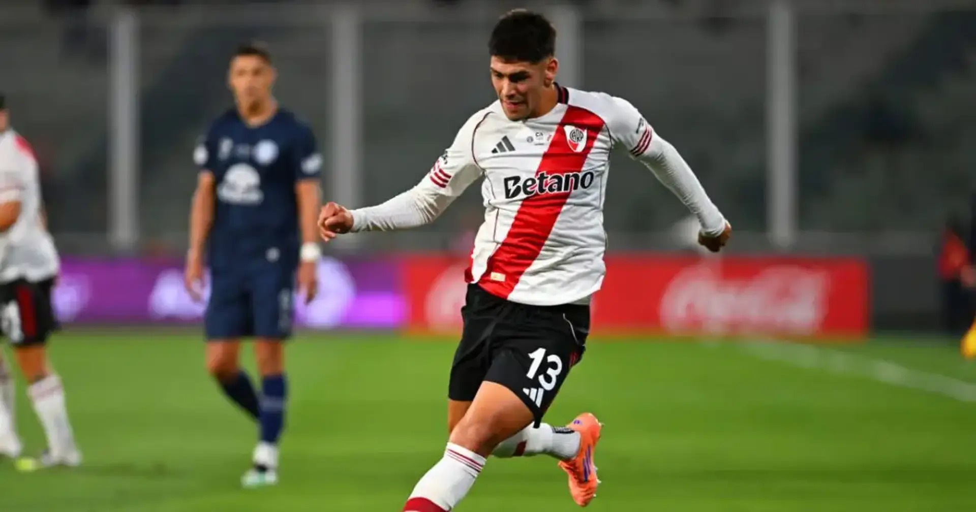 La Premier League va por el fichaje de Lautaro Rivero, joya de River