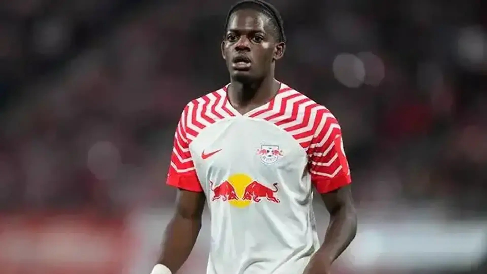 El Chelsea se lanza por el fichaje de un central de la Bundesliga