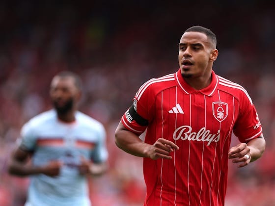 Los dos gigantes de la Premier que quieren fichar a Murillo