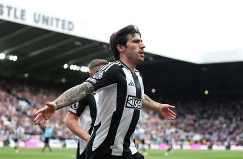 Sandro Tonali se despide del Newcastle para fichar por el Tottenham