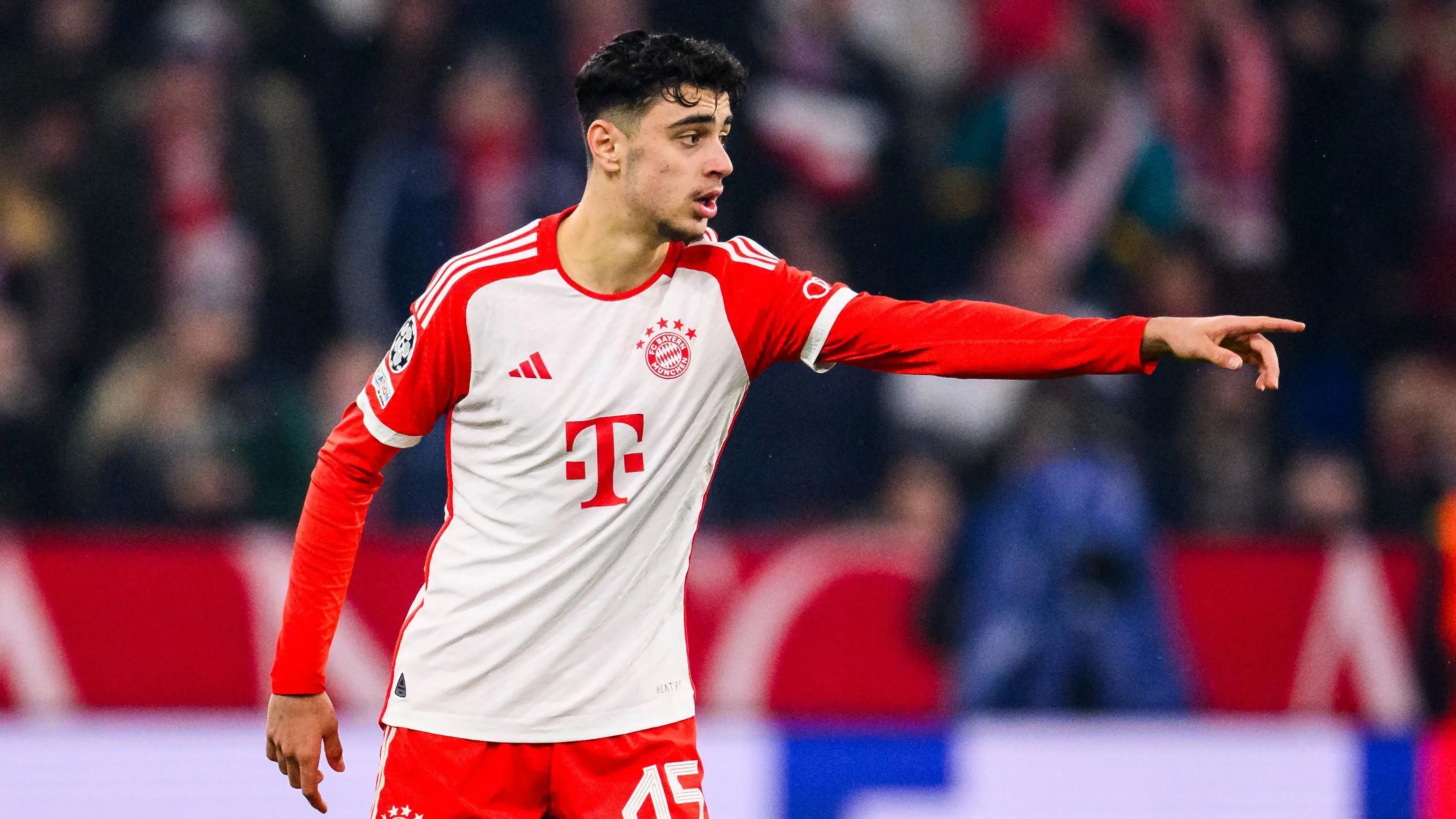 El Manchester City va por el fichaje de Aleksandar Pavlović