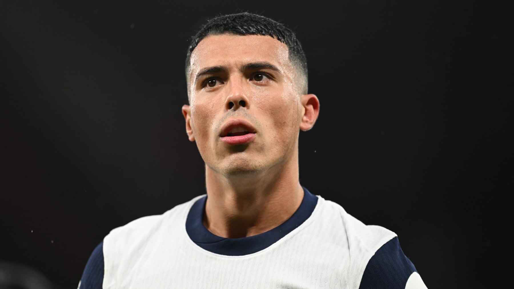 First offer to sign Pedro Porro