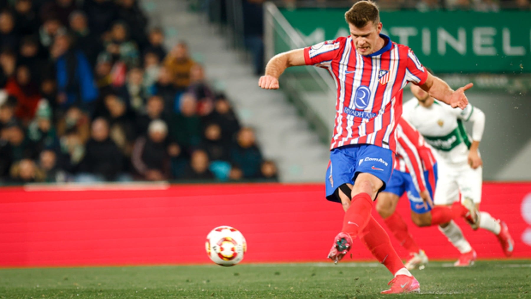 Sorloth sought after by Juve