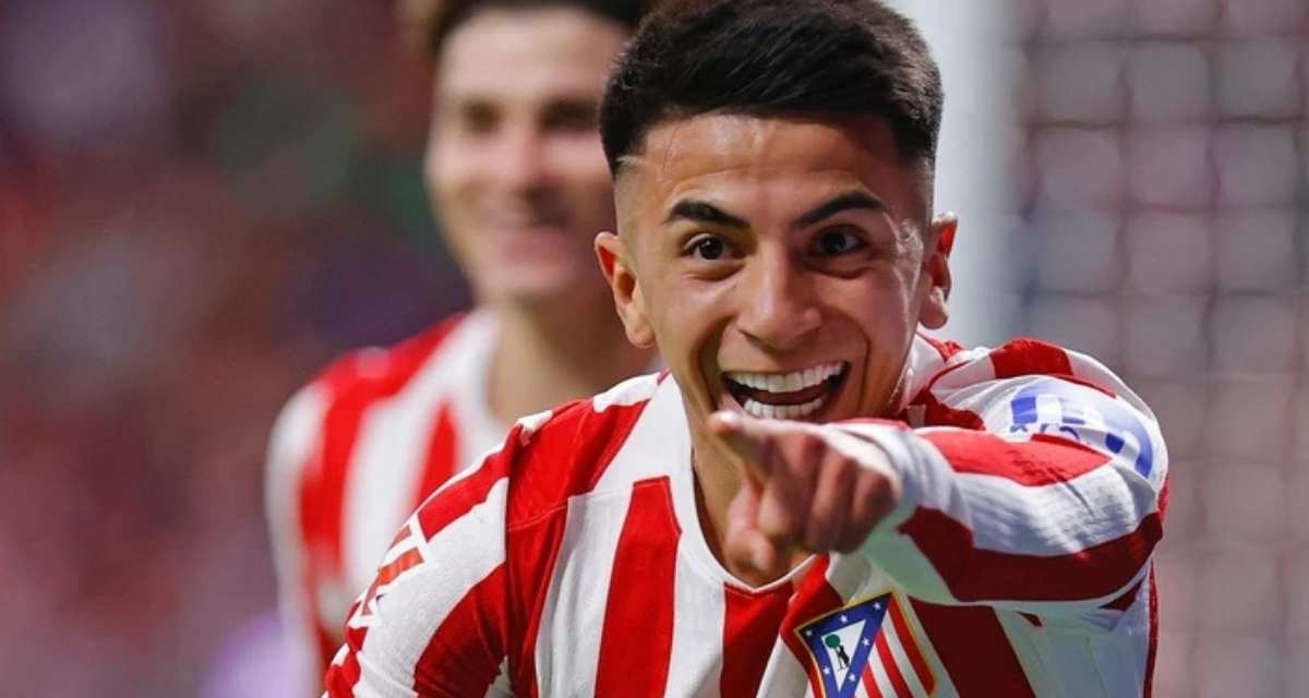 Almada regresa a su país de la mano de River / Getty Images