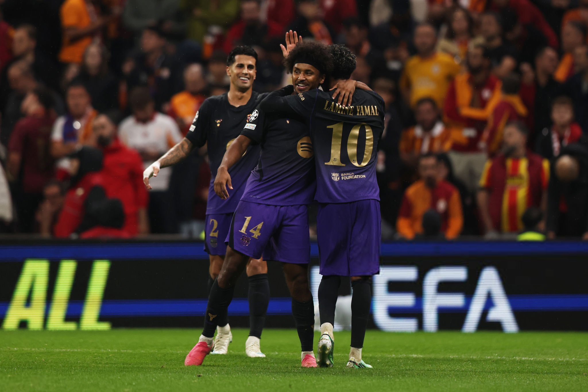 Open battle at Barça to see who is the best signing