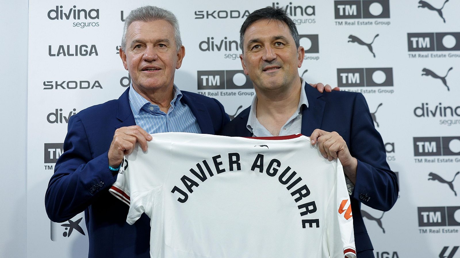 Aguirre espera delanteros para el Valencia