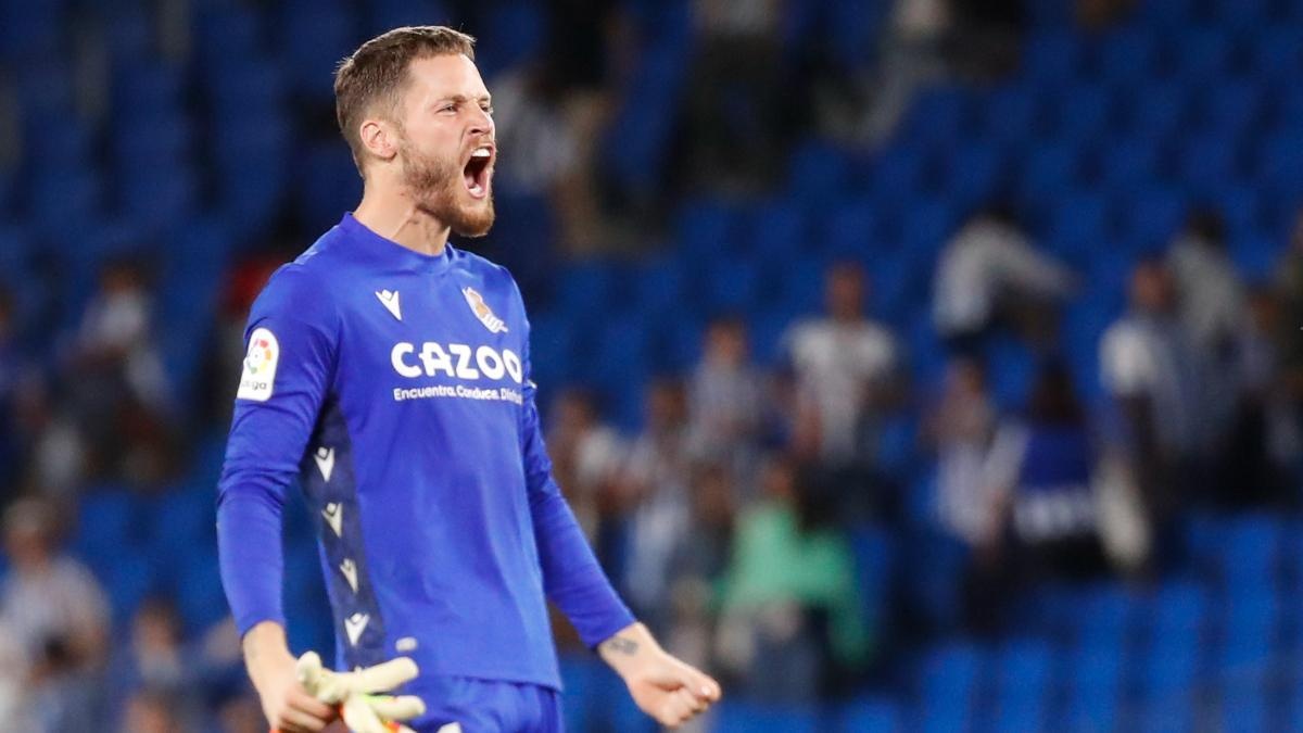 Álex Remiro, en la agenda del Aston Villa