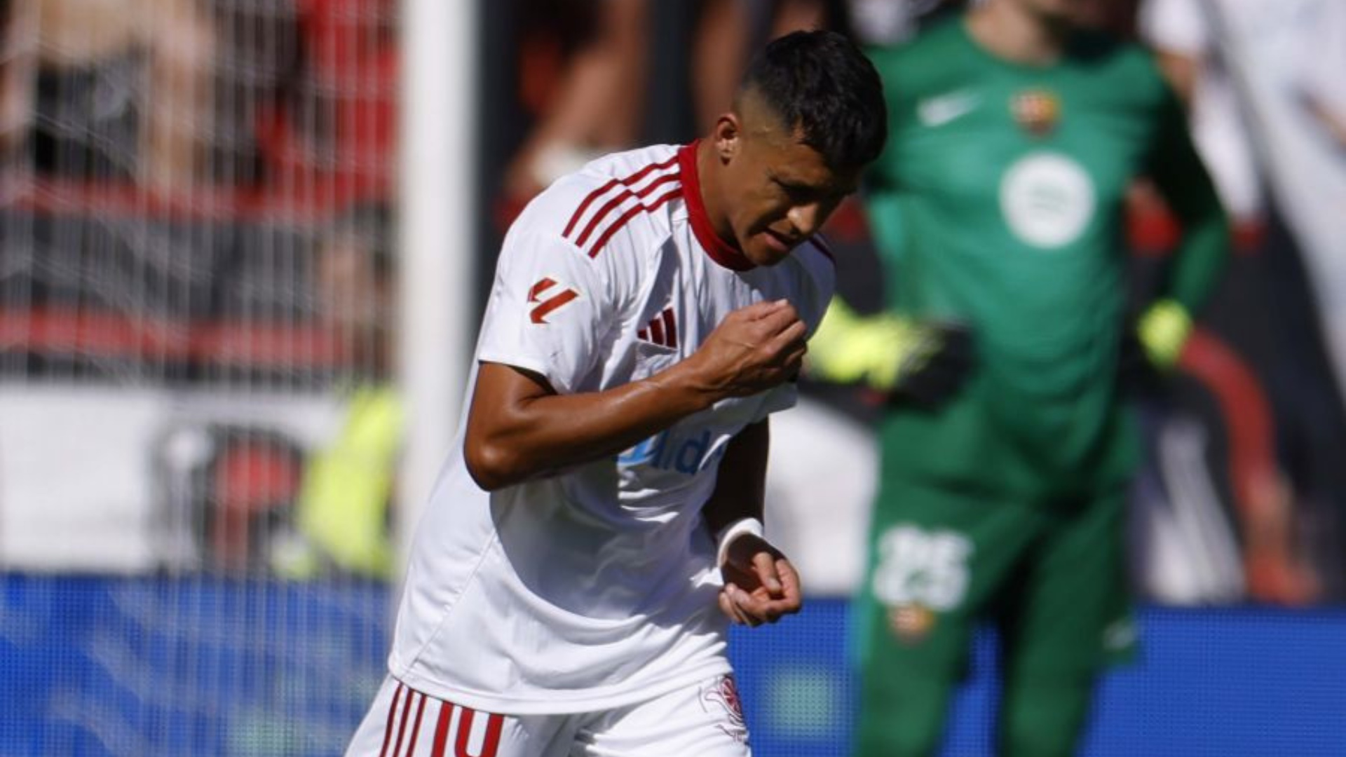 Alexis se va del Sevilla