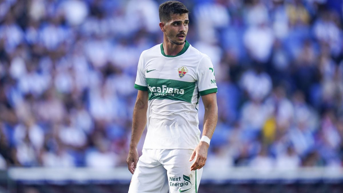 André Silva durante un partido disputado con el Elche
