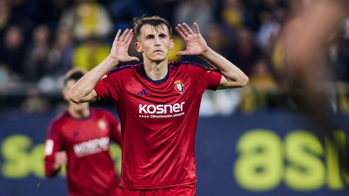 Ante Budimir celebra un gol anotado con Osasuna