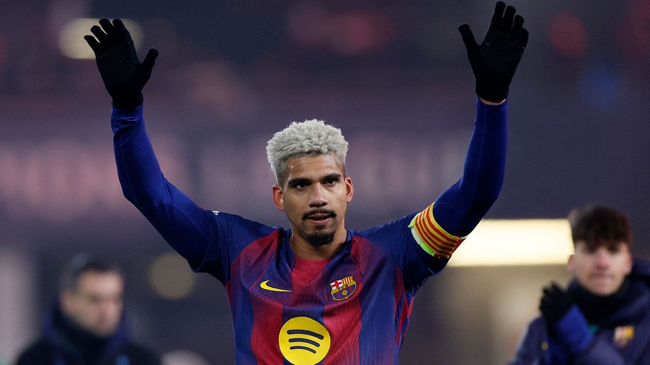 Araujo podría irse del Barcelona