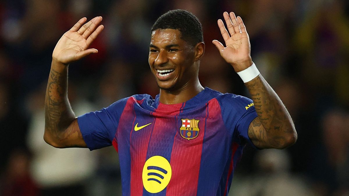 Marcus Rashford celebra un gol con el Barcelona
