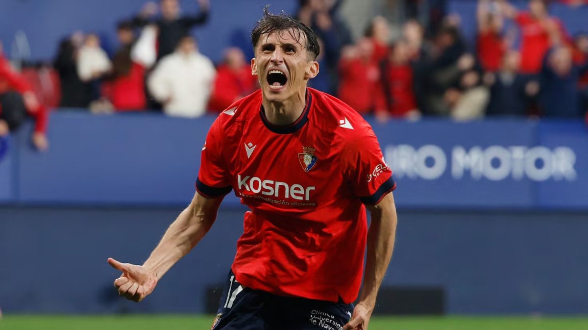 Ante Budimir celebra un gol anotado con Osasuna