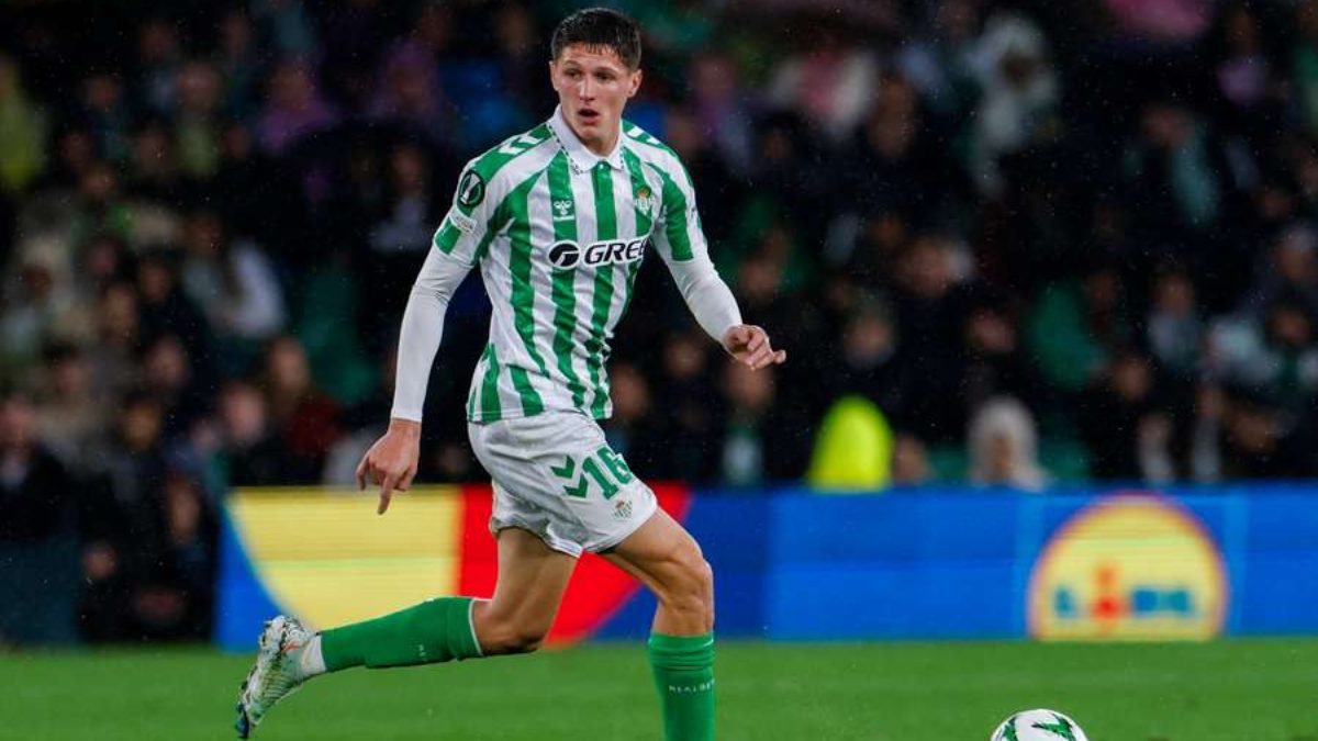 Sergi Altimira durante un partido con el Real Betis