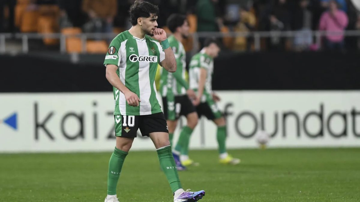 Ez Abde celebrates a goal for Real Betis