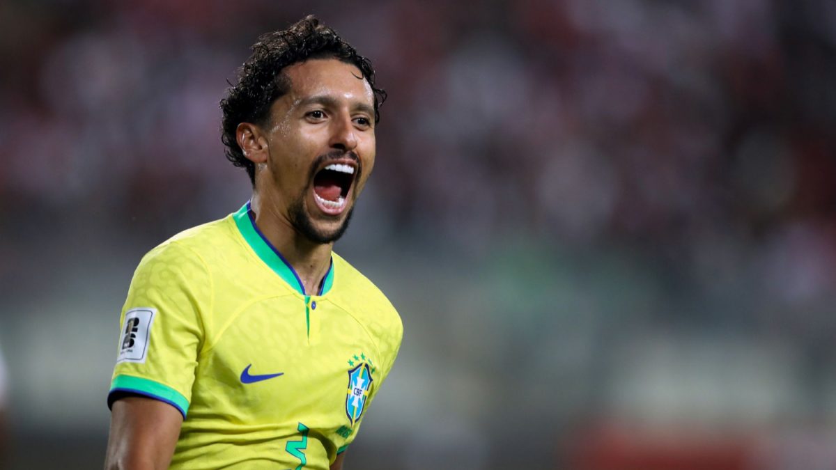 Marquinhos celebra un gol anotado con Brasil