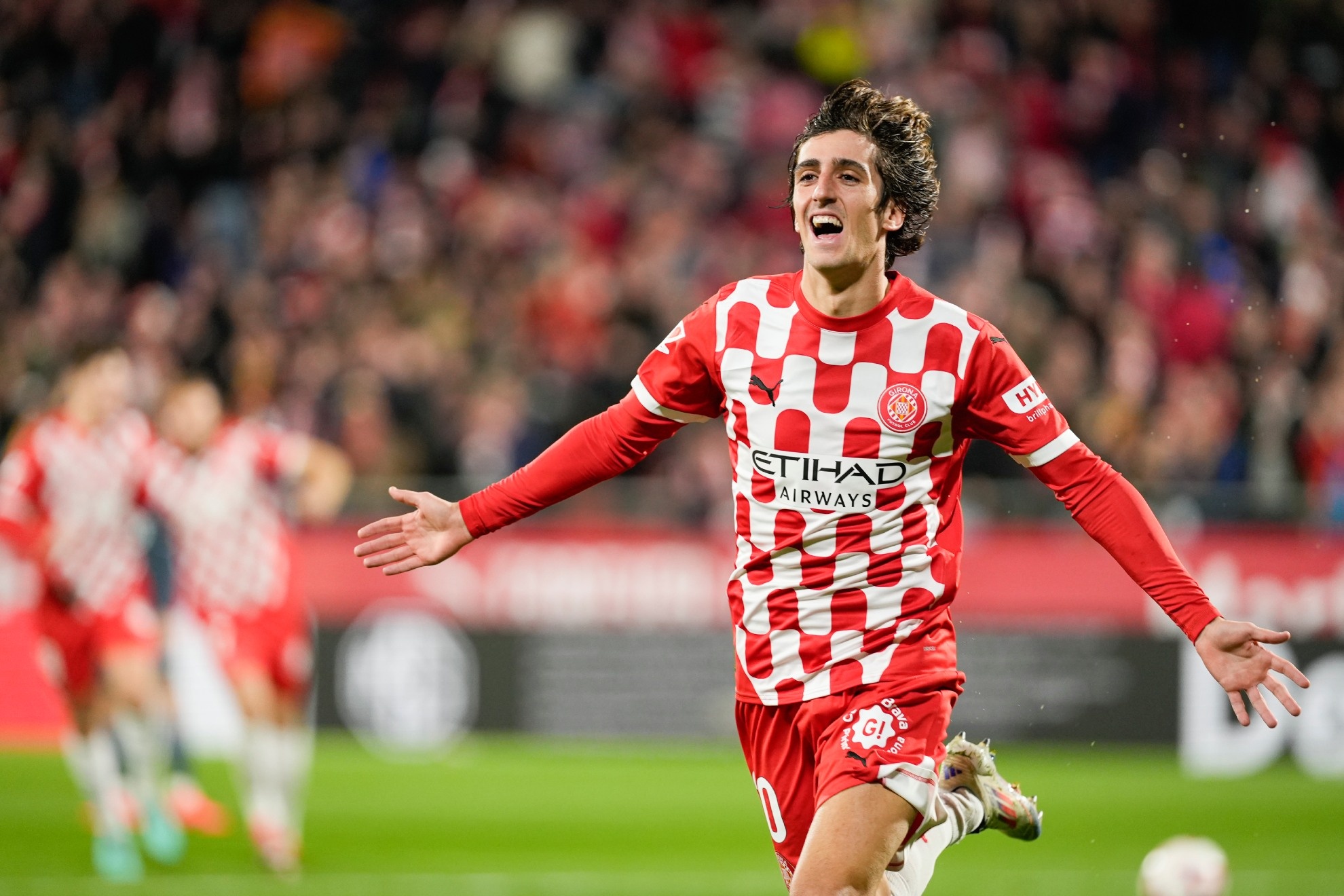 Bryan Gil aparece en la órbita del Sevilla