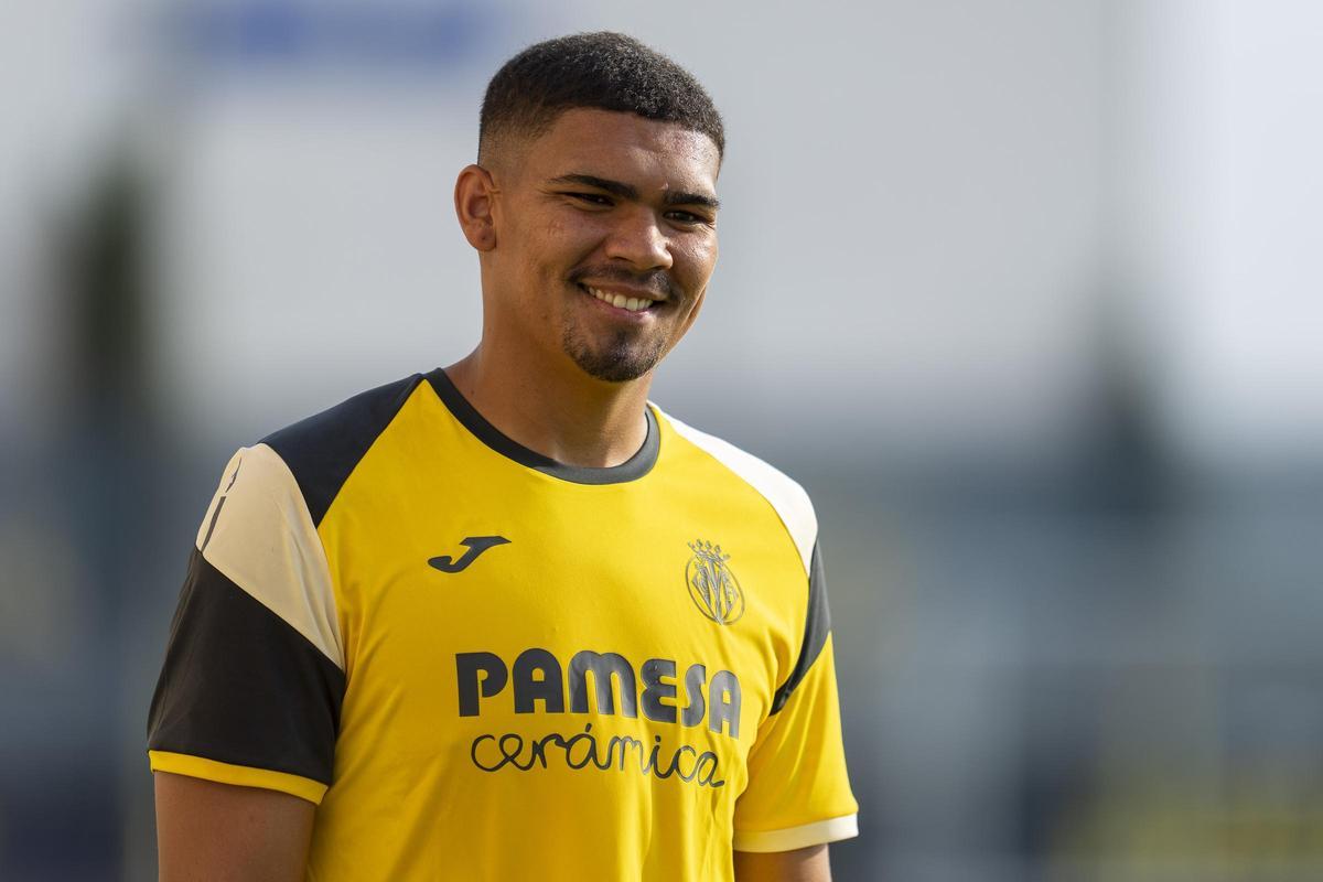 Luiz Júnior has not adapted to Spanish football / Villarreal CF