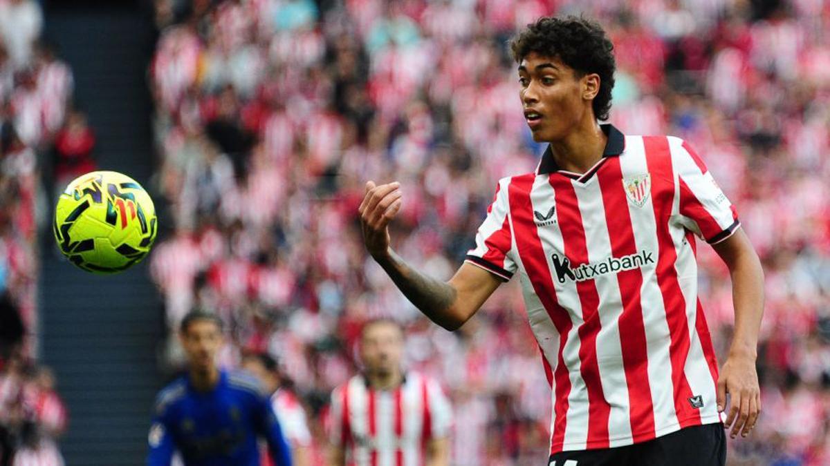 Selton Sánchez durante su debut en LaLiga con el Athletic Club