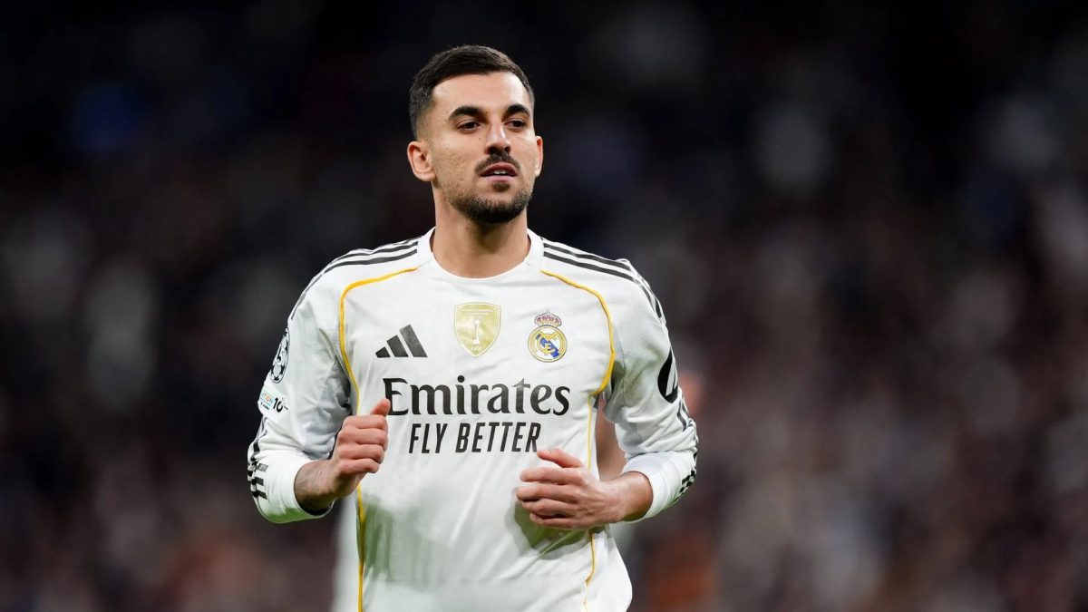 Dani Ceballos durante un partido con el Real Madrid
