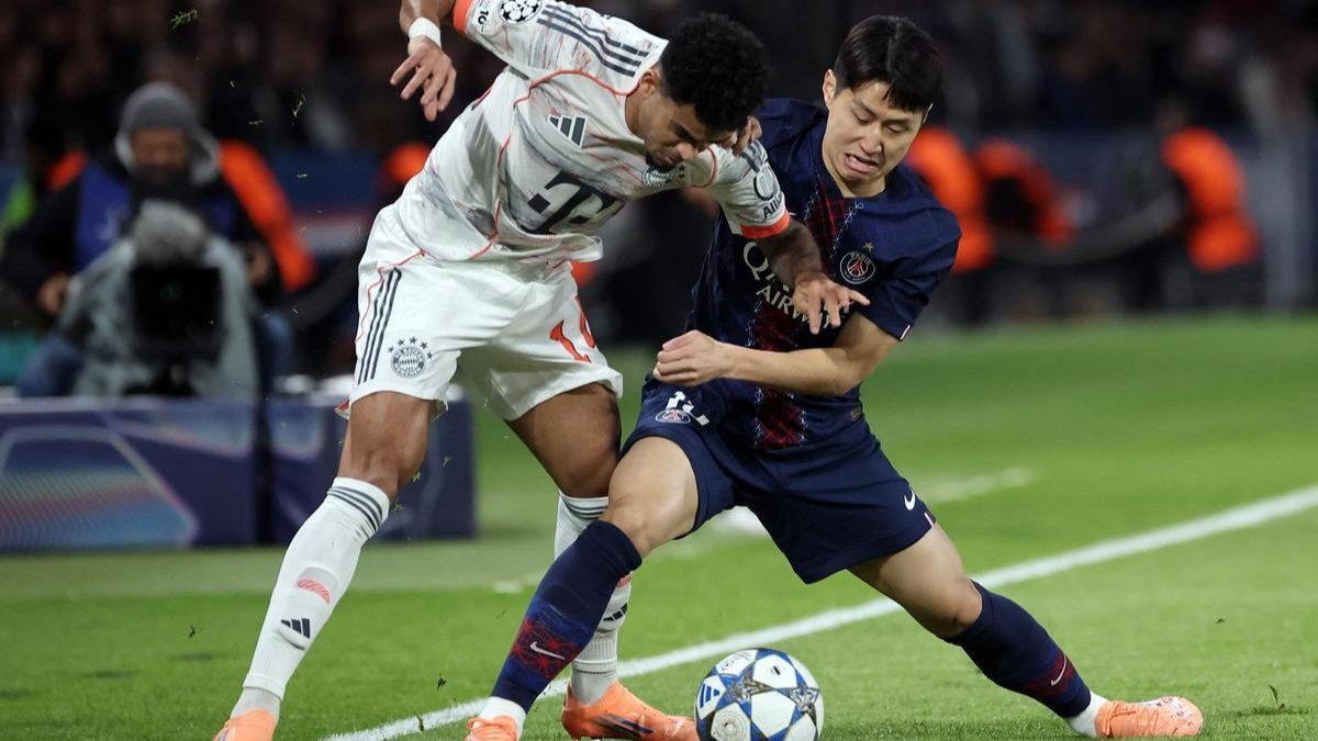 Kang-in Lee durante un PSG - Bayern de Múnich