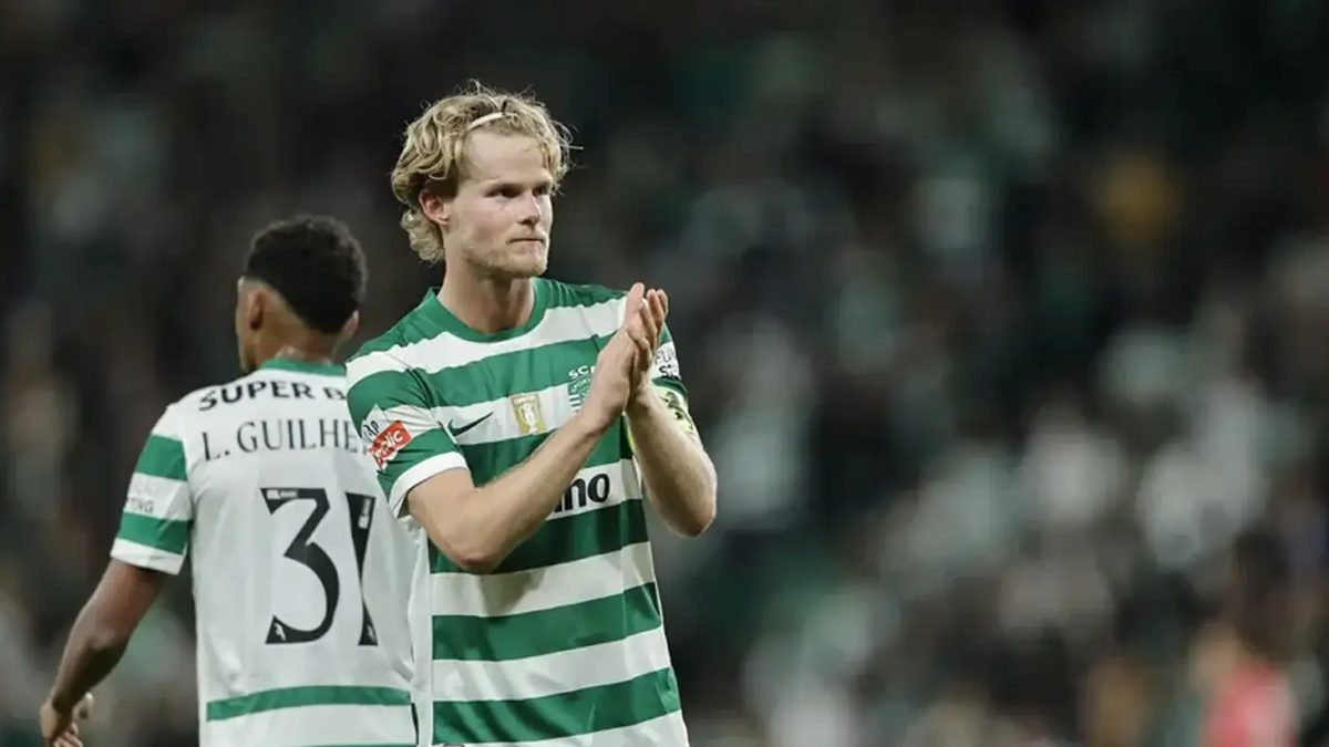 Morten Hjulmand durante un partido con el Sporting de Portugal