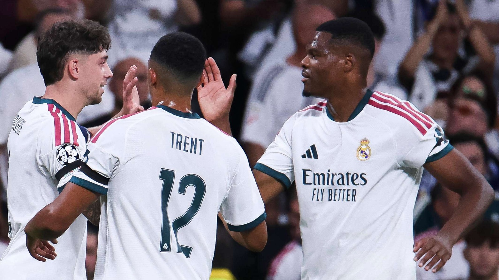 Dumfries y Trent, señalados por Mourinho