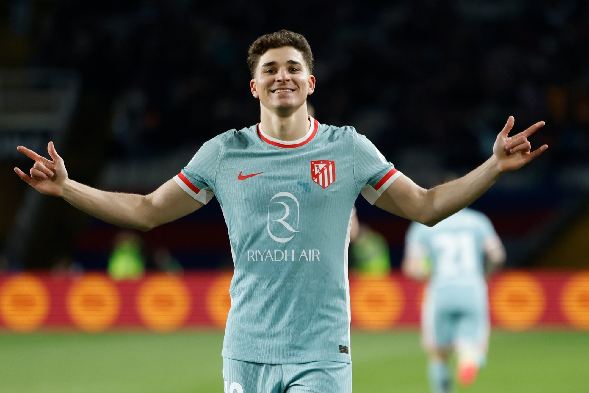 El Barcelona echa el freno por Julián