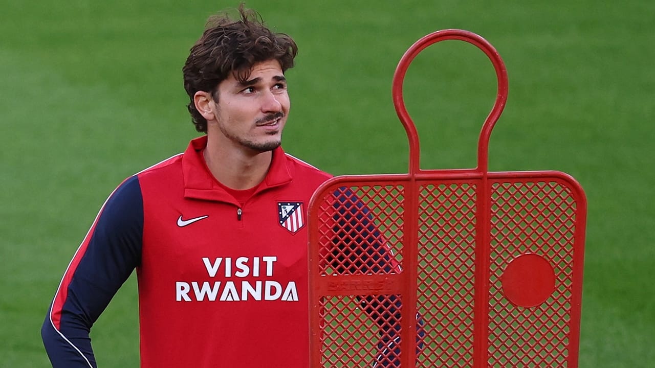El Barcelona se olvida de Julián Álvarez