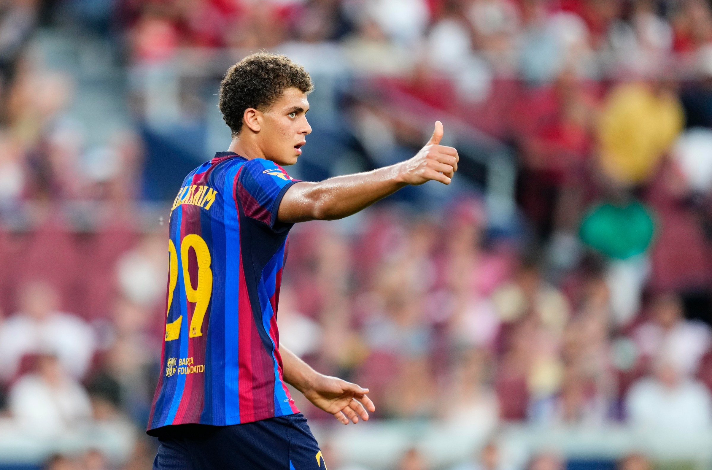 El Barcelona se piensa el futuro de Hamza