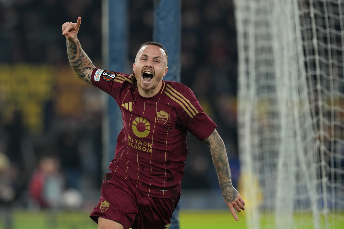 El Betis negocia con Angeliño