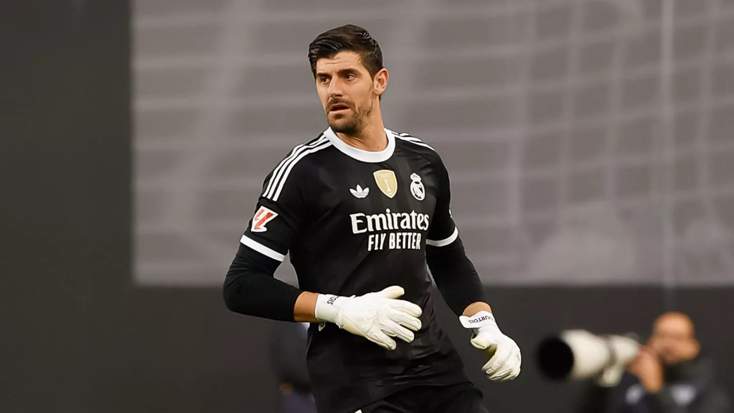 El Real Madrid acelera por Courtois