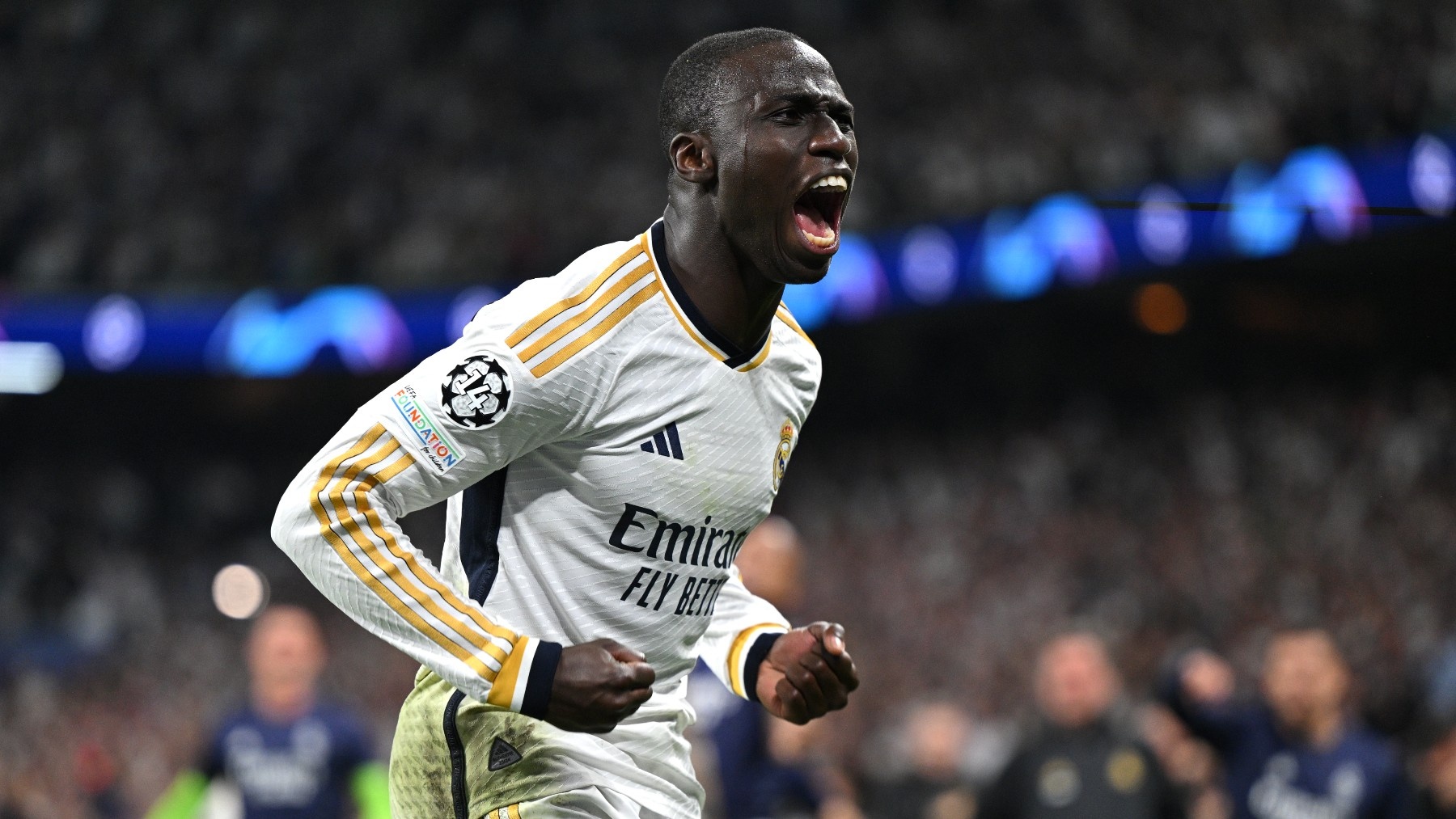 El Real Madrid escucha ofertas por Mendy