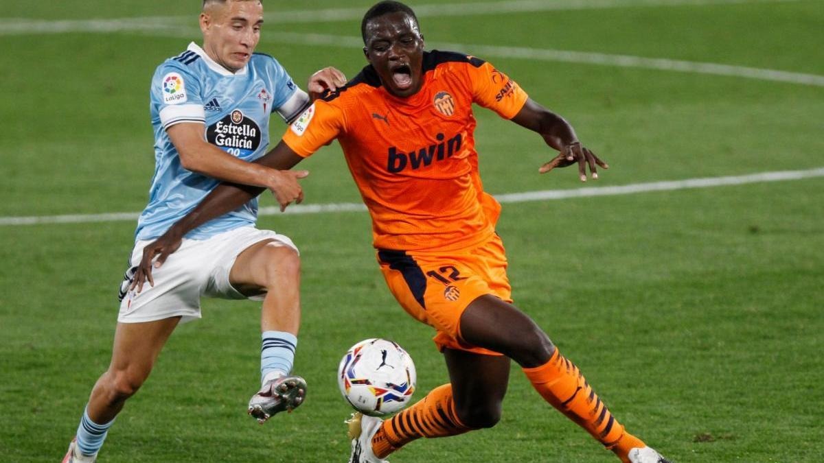 Valencia loses Diakhaby for the remainder of the season