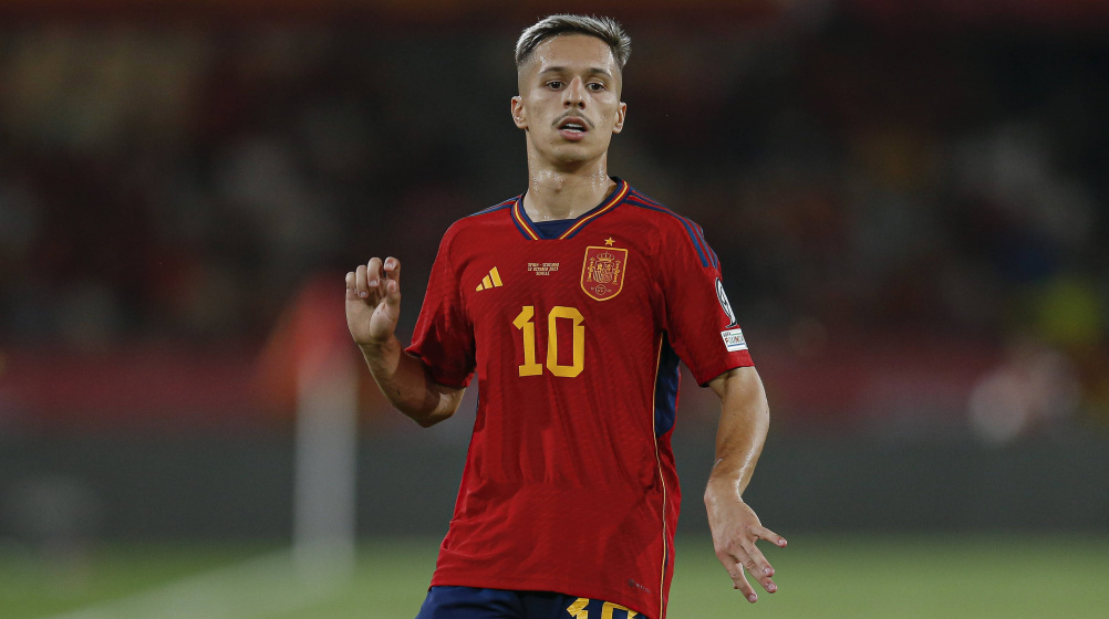 Valencia Goes for Bryan Zaragoza